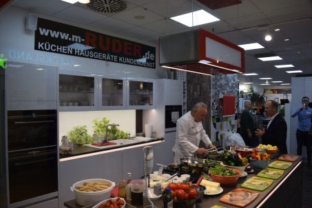 Union kocht mit Ruder Küchen