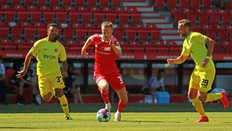 Union schlägt die Würzburger Kickers
