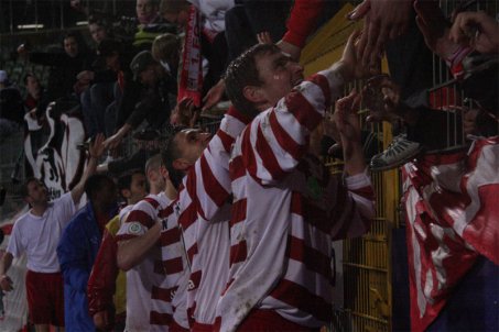 Union stürmt Tabellenspitze