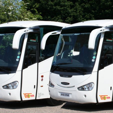 V.I.R.U.S: Mit dem Bus nach Bochum