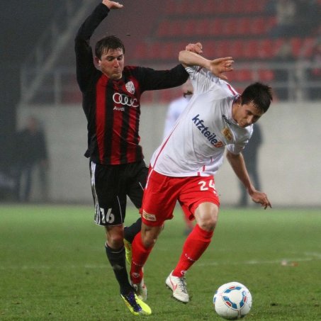 Verletzungspause: Steven Skrzybski erleidet Snydesmosebandriss