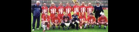 Vorspiel der Traditionsmannschaft und Baumgart-Ehrung