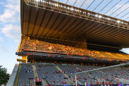 When the sun went down, it was a sight to behold. but the Unioner had been treated badly