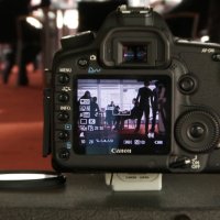 „Wir machen das mit den Fahnen“: Ein Blick hinter die Kulissen