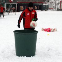 Zielschießen und Laufrunden: Unionathlon im Köpenicker Tiefschnee